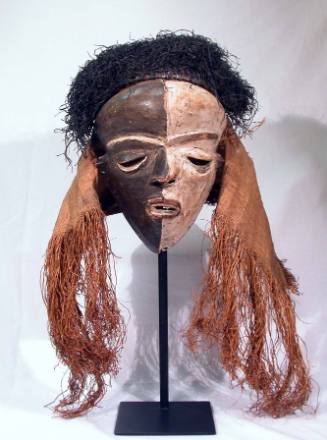 Mask (Mbuya-Mbangu)