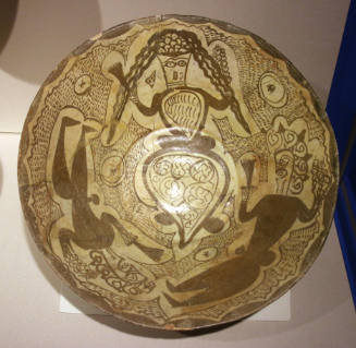 Bowl decorated with Three Abstract Human Figures