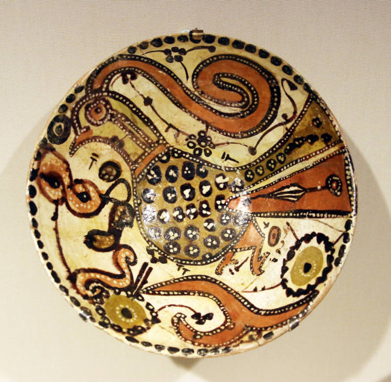 Bowl decorated with Bird Design