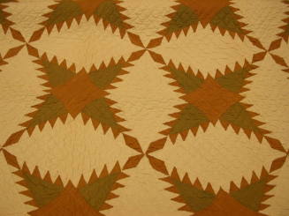 "Sawtooth" or "Pineapple" Quilt