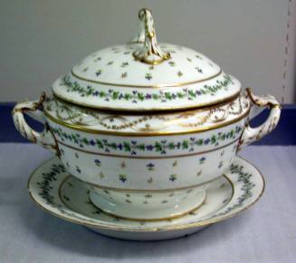 Soup Tureen with Cover and Stand: Vieux Paris
