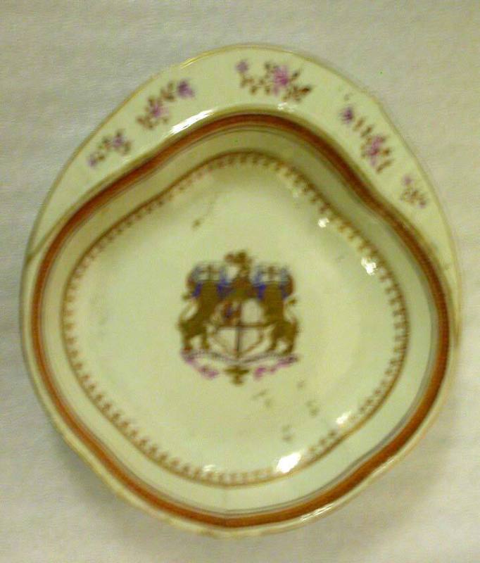 Porringer Shaped Dish with Armorial Decoration