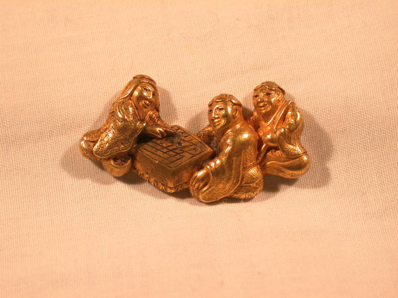 Menuki in the Form of Three Sages Playing Go