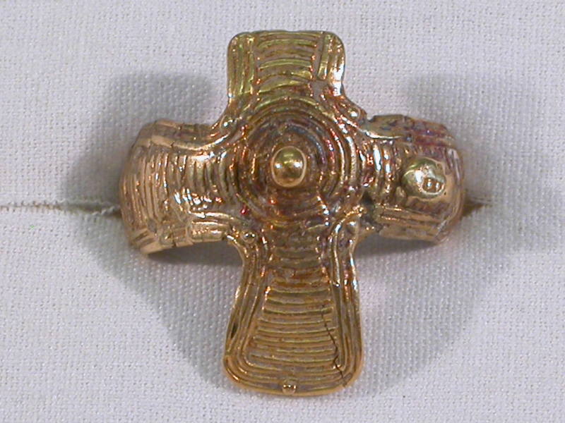 Ring: Cross