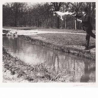 1912 Paris. Bois De Boulogne, Monsieur Folletête, le secrétaire de papa, avec son chien "Tupy"