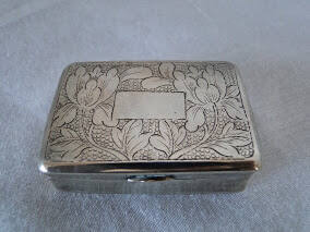 Snuffbox