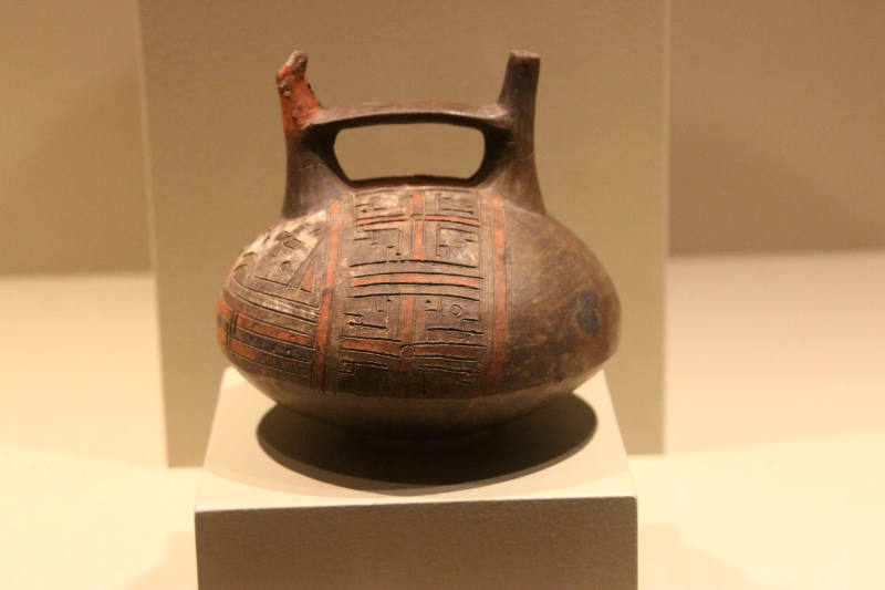 Strap-Handle Bottle With Bird Effigy Spout