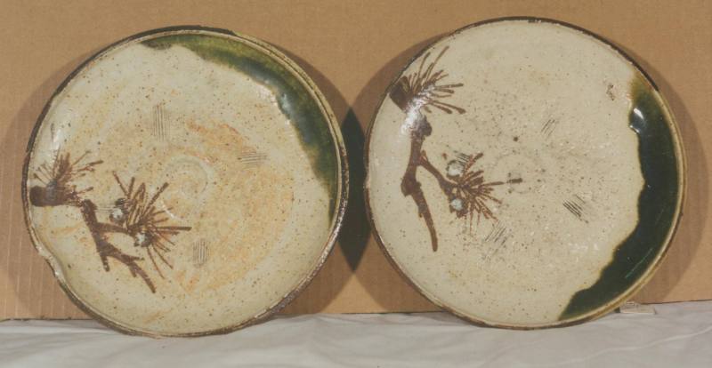 Oil Dish with Foliage Design