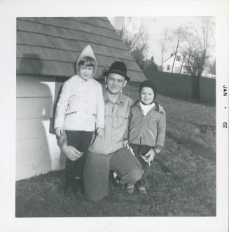 Untitled [Sue, 6 years; Bob, 34 years; Rob, 3 years; Paramus, New Jersey]