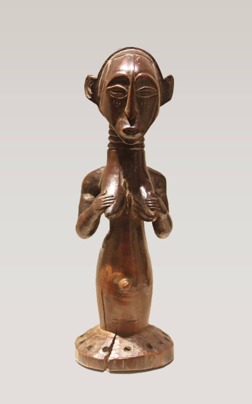 Female Half-Figure (Kabwelulu)