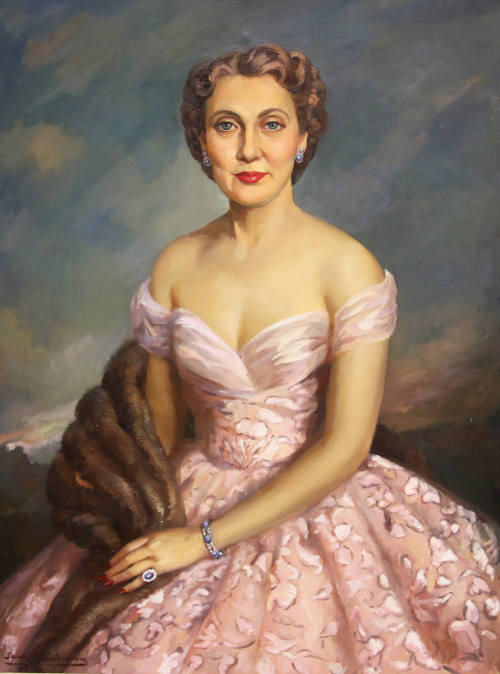 Portrait of  Ruth MacDonald