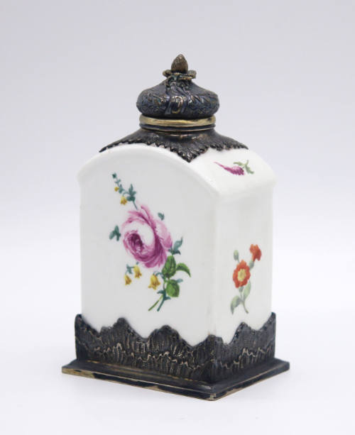 Tea Caddy with Stopper