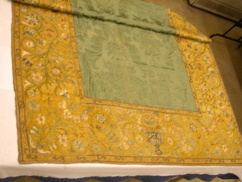 Hanging, silk laidwork embroidery/on green silk damask center