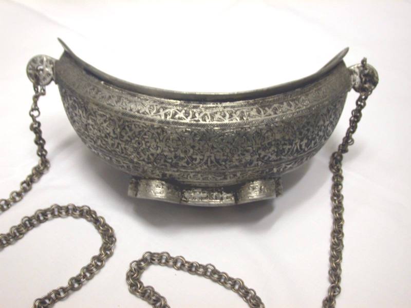 Beggar's Bowl (Kashkul)